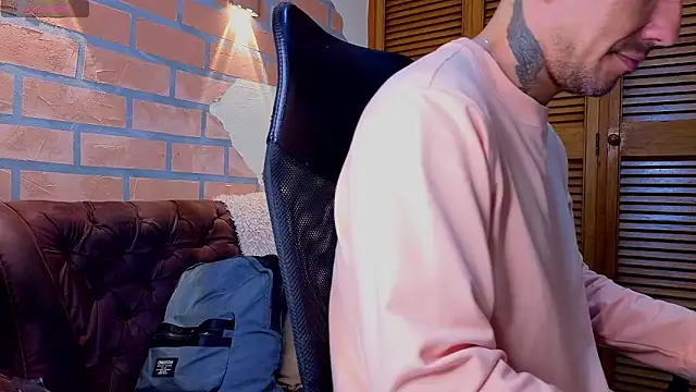 mister eithan online show from March 2026 02:17:02 AM