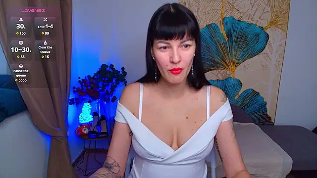 Agata  Moore online show from March 2026 02:06:02 AM