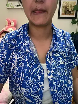 Snapshot of Maahhii chatting on June 2026 03:14:01 PM Maahhii online show from June 2026 03:14:01 PM