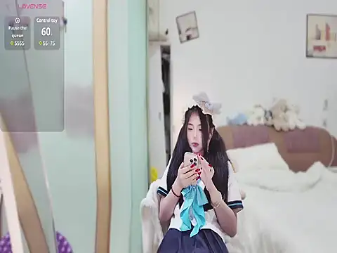 Snapshot of Jolie-22 chatting on March 2026 12:44:01 PM Jolie-22 online show from March 2026 12:44:01 PM