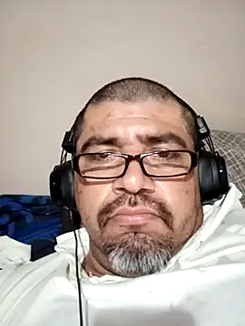 FRANHkZ online show from August 2026 04:36:02 AM