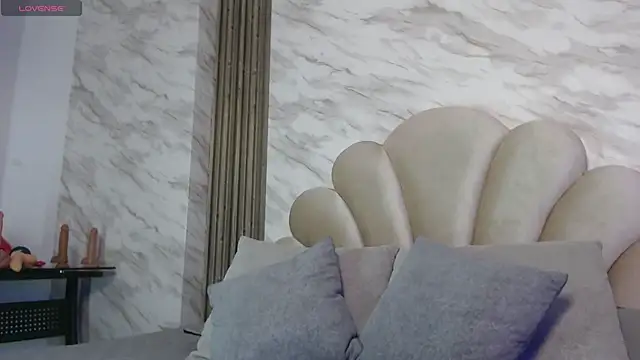 darkkjulietha online show from April 2026 08:58:02 PM