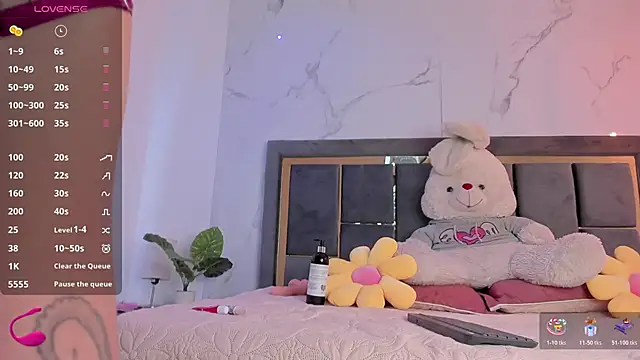 Doll Luna  online show from February 2026 03:11:01 AM