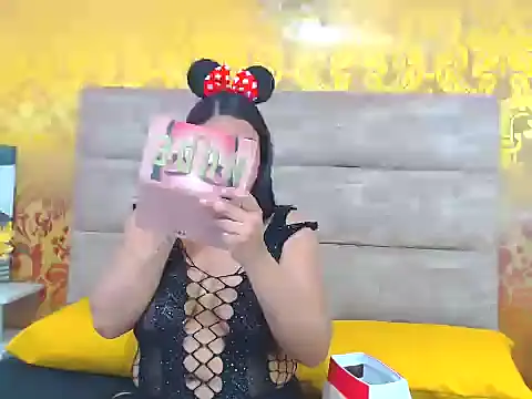 elianacollins23 online show from February 2026 03:51:02 AM