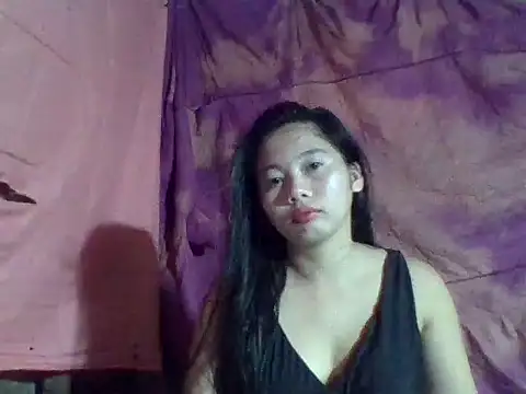 Snapshot of xxexy_Vivica05 chatting on April 2026 08:19:02 AM xxexy Vivica05 online show from April 2026 08:19:02 AM