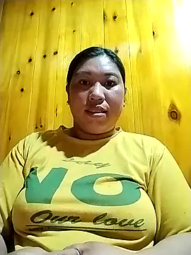 kussecka online show from March 2026 10:57:01 PM