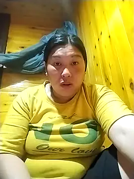 kussecka online show from April 2026 12:13:01 PM