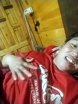 kussecka online show from April 2026 10:54:02 PM