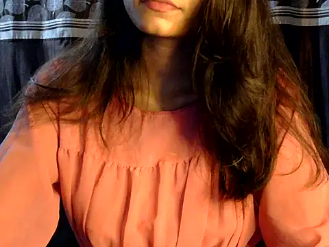 Snapshot of angelpriya_ chatting on May 2026 03:07:01 PM angelpriya online show from May 2026 03:07:01 PM