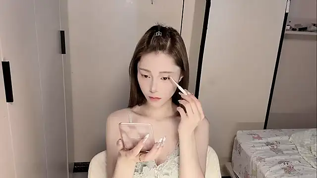 Snapshot of yu-33 chatting on April 2026 01:28:02 AM yu-33 online show from April 2026 01:28:02 AM