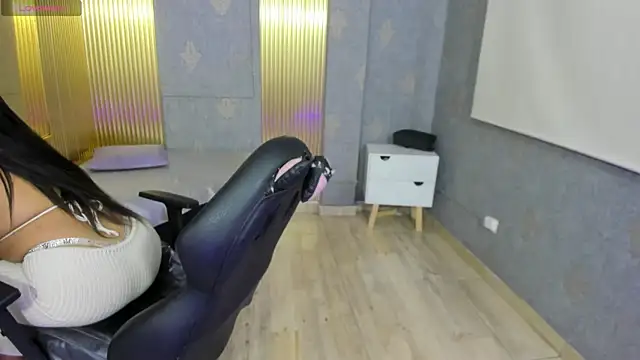 Laulin tay online show from April 2026 04:21:02 AM