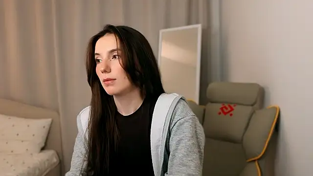 ssandralovin online show from March 2026 07:32:01 PM