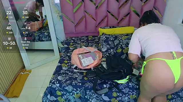 Snapshot of Rizantella chatting on June 2026 02:35:02 AM Rizantella online show from June 2026 02:35:02 AM