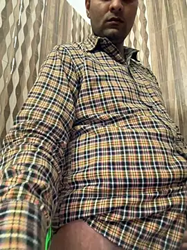 Snapshot of hardlysuck chatting on February 2026 07:20:01 AM hardlysuck online show from February 2026 07:20:01 AM