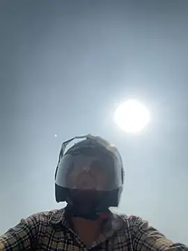 Snapshot of hardlysuck chatting on March 2026 05:57:01 AM hardlysuck online show from March 2026 05:57:01 AM