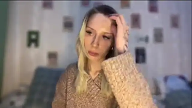 Snapshot of DellaCampbell chatting on February 2026 02:43:02 PM DellaCampbell online show from February 2026 02:43:02 PM