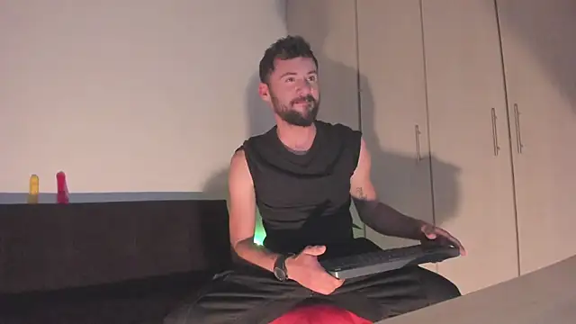 Snapshot of Erickpritz_xh chatting on March 2026 02:24:02 AM Erickpritz xh online show from March 2026 02:24:02 AM