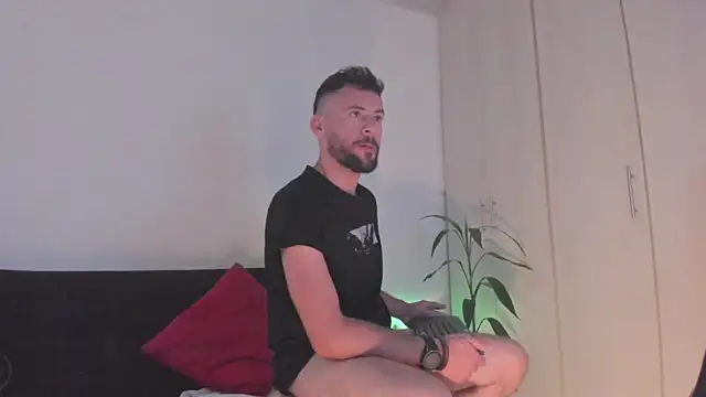 Snapshot of Erickpritz_xh chatting on April 2026 07:22:01 PM Erickpritz xh online show from April 2026 07:22:01 PM