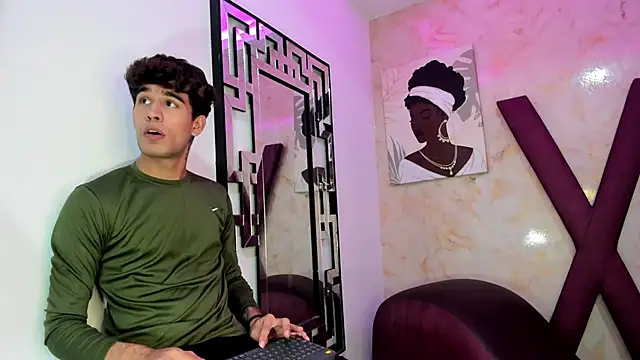 PRETTY COCK1 online show from March 2026 01:45:01 AM