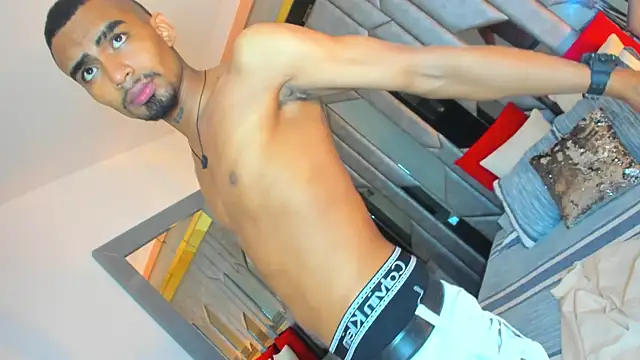 Rpoolrboy online show from February 2026 01:03:02 PM