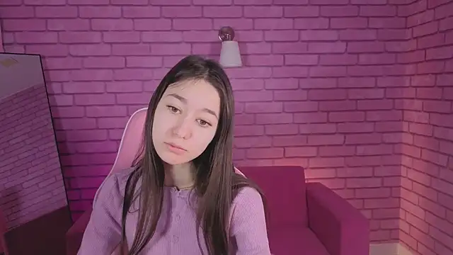 Snapshot of Nicole_Brownie chatting on April 2026 01:09:02 AM Nicole Brownie online show from April 2026 01:09:02 AM