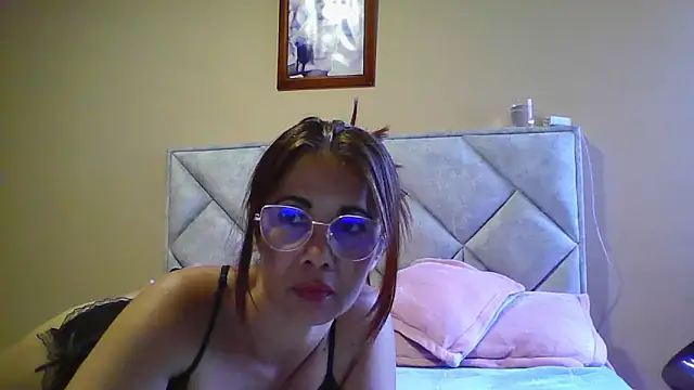 Snapshot of camila_star10 chatting on June 2026 08:39:02 PM camila star10 online show from June 2026 08:39:02 PM