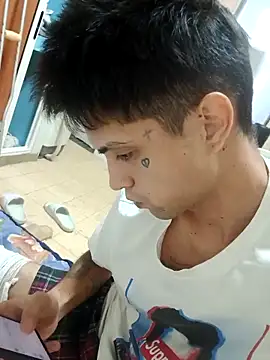 DanyxxxCuba online show from February 2026 08:40:02 PM