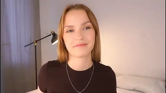 Snapshot of HellenSpelly chatting on February 2026 10:28:02 PM HellenSpelly online show from February 2026 10:28:02 PM