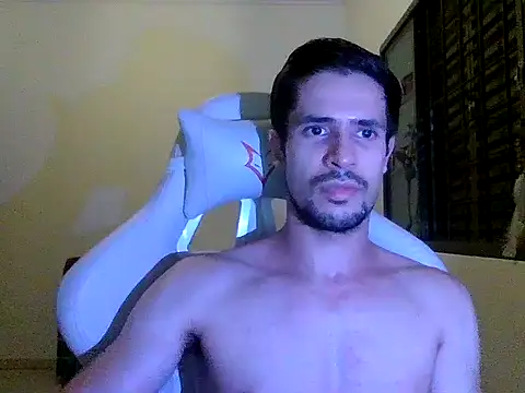 Cshunderlick online show from February 2026 04:52:01 AM