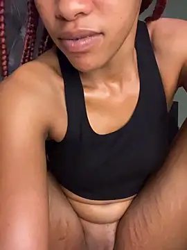 Hot Mess18 online show from February 2026 07:01:02 PM