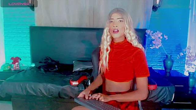 Samantha Ortega  online show from February 2026 11:47:02 AM