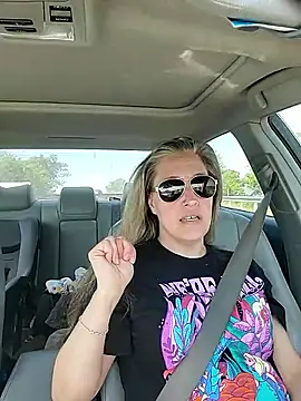 Sunflower0025 online show from April 2026 06:02:01 PM