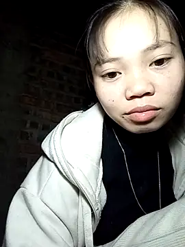 derylove  online show from March 2026 02:15:01 AM