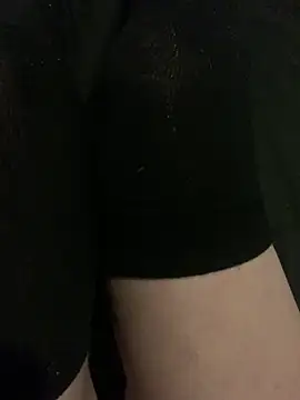 parisleau online show from March 2026 04:58:02 PM