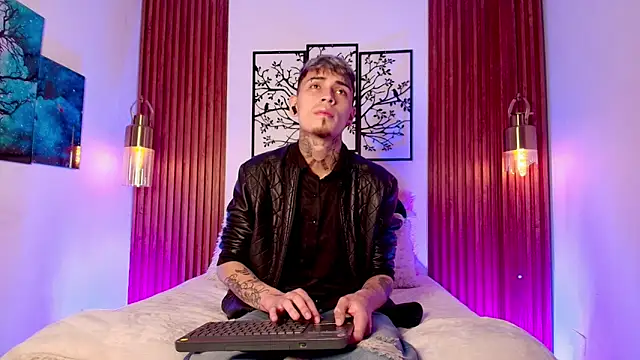 Snapshot of Max_Hader chatting on March 2026 02:50:02 AM Max Hader online show from March 2026 02:50:02 AM