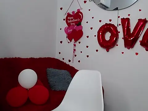 Snapshot of Caius_fox chatting on March 2026 11:28:02 AM Caius fox online show from March 2026 11:28:02 AM