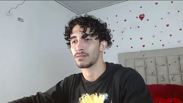 Snapshot of Caius_fox chatting on March 2026 04:54:01 PM Caius fox online show from March 2026 04:54:01 PM