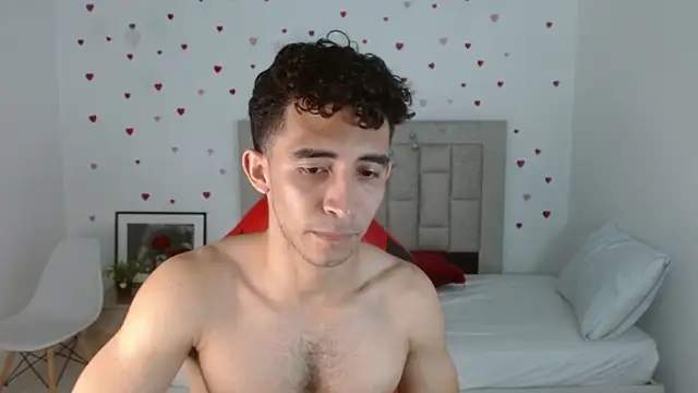 Snapshot of Caius_fox chatting on March 2026 12:05:01 PM Caius fox online show from March 2026 12:05:01 PM