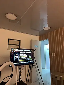 Dominik Souza online show from February 2026 12:34:01 PM