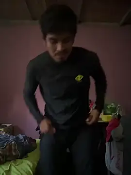 Snapshot of serranoandre chatting on April 2026 10:36:02 PM serranoandre online show from April 2026 10:36:02 PM