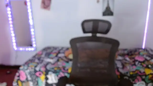 Snapshot of Lolitaa__VIP chatting on February 2026 08:16:02 PM Lolitaa VIP online show from February 2026 08:16:02 PM