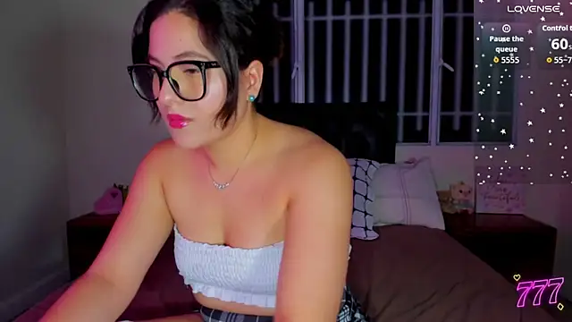 Alessandra 01 online show from March 2026 02:05:02 AM