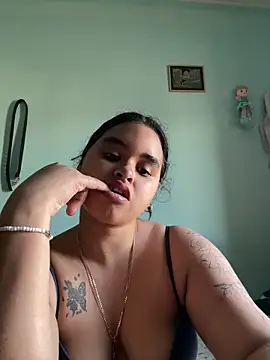 Aloyenita online show from March 2026 03:01:01 PM