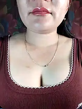 Reina Fcup01 online show from February 2026 01:33:02 PM