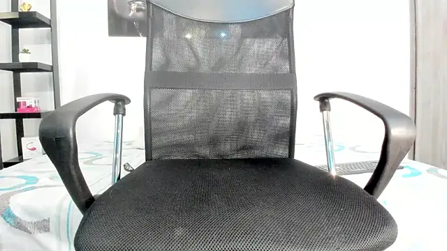 milo cruz  online show from March 2026 05:08:02 AM