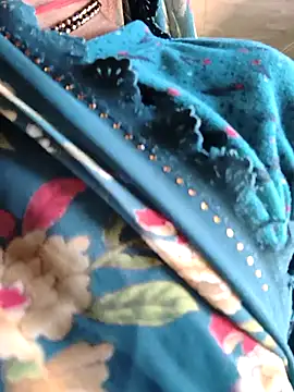 Snapshot of Binnu_pande chatting on April 2026 07:45:01 AM Binnu pande online show from April 2026 07:45:01 AM