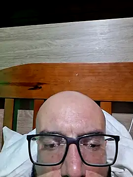 Robsonitj90 online show from February 2026 07:46:01 AM