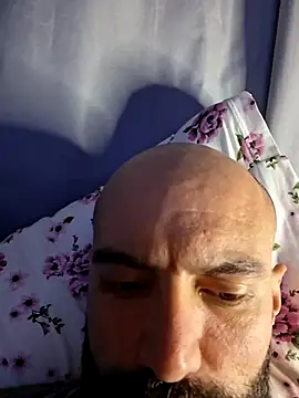 Snapshot of Robsonitj90 chatting on May 2026 03:57:01 AM Robsonitj90 online show from May 2026 03:57:01 AM