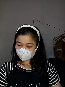 Snapshot of Daisy-lusia2026 chatting on April 2026 02:07:02 AM Daisy-lusia2026 online show from April 2026 02:07:02 AM