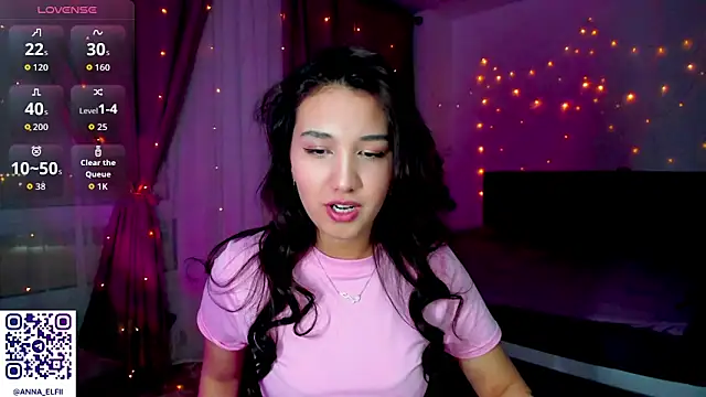 Anna Elfii online show from February 2026 06:50:02 PM